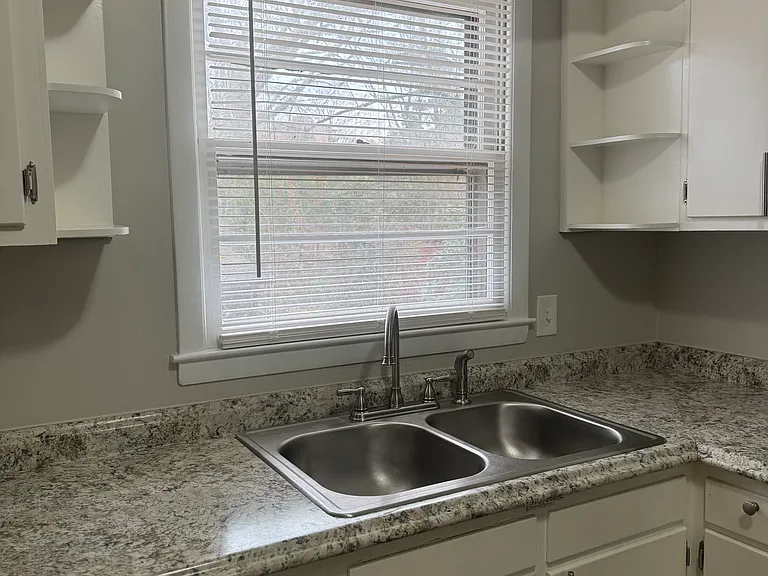 2319 Albright Dr — Photo 13
