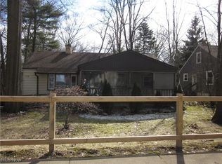 138 E School St, Kent, OH 44240