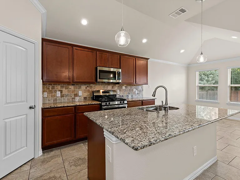 4517 Chestnut Meadows Bnd — Photo 16