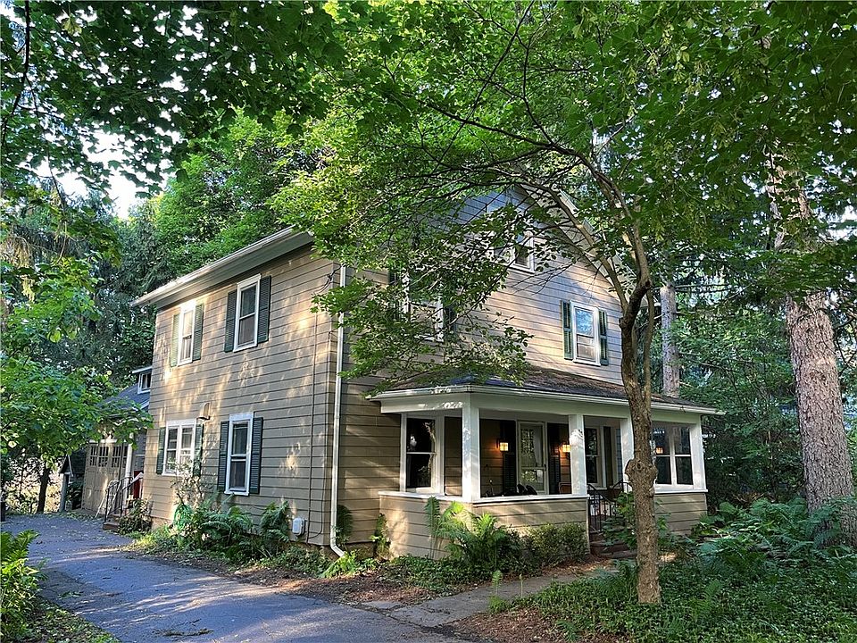 1st image of 13 Golf Ave