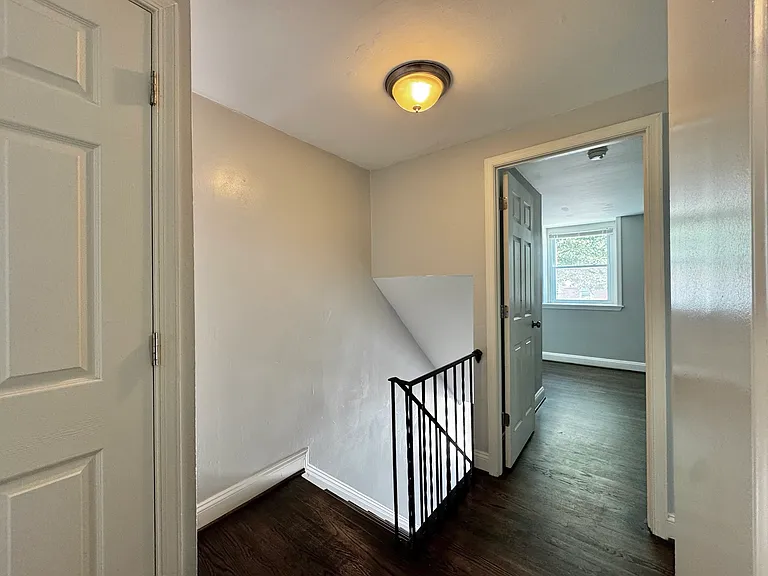 7617 Allendale Dr — Photo 43