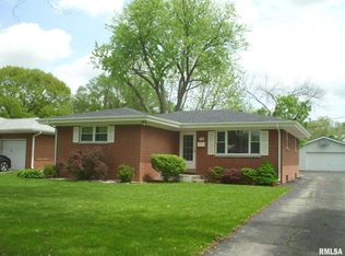 1704 N 23rd St, Springfield, IL 62702