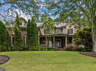 902 Nestling Dr, Lawrenceville, GA