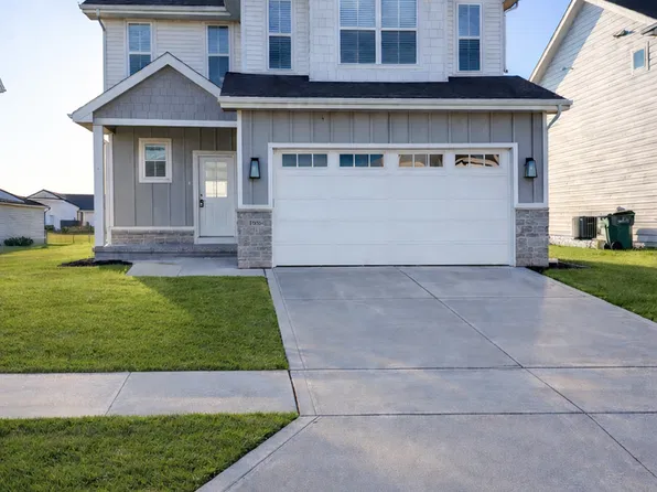 1505 NE Savana Dr, Grimes, IA 50111