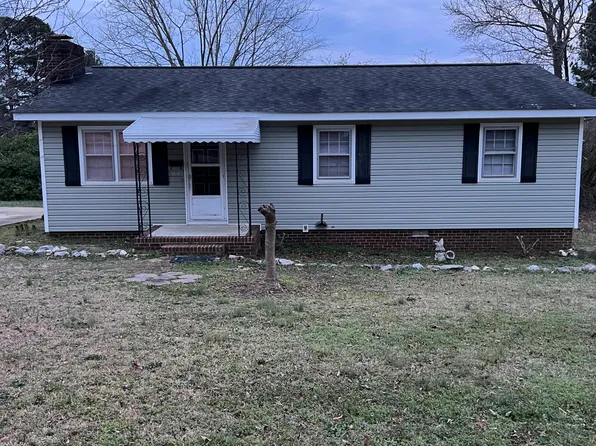 101 Shady Ln, Clayton, NC 27520