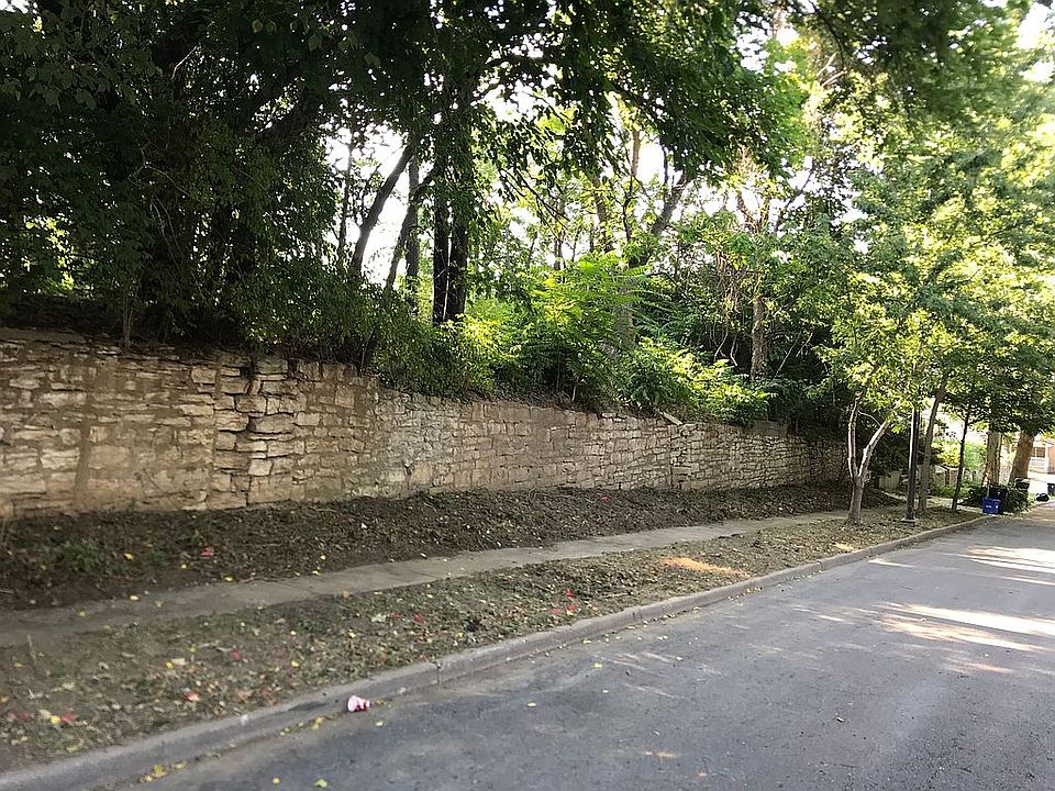1st image of 514 Tracy Ave