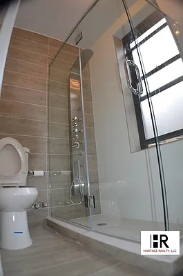 Rented by Heritage Realty LLC | media 8