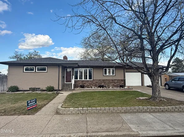 1238 7th Ave W, Williston, ND 58801