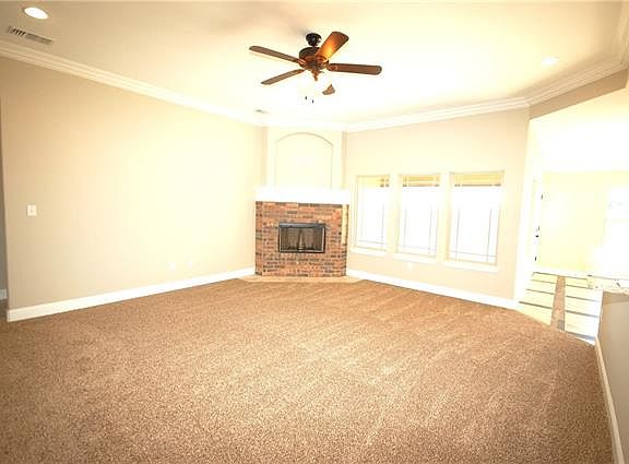 3rd image of 341 Mill Creek Dr