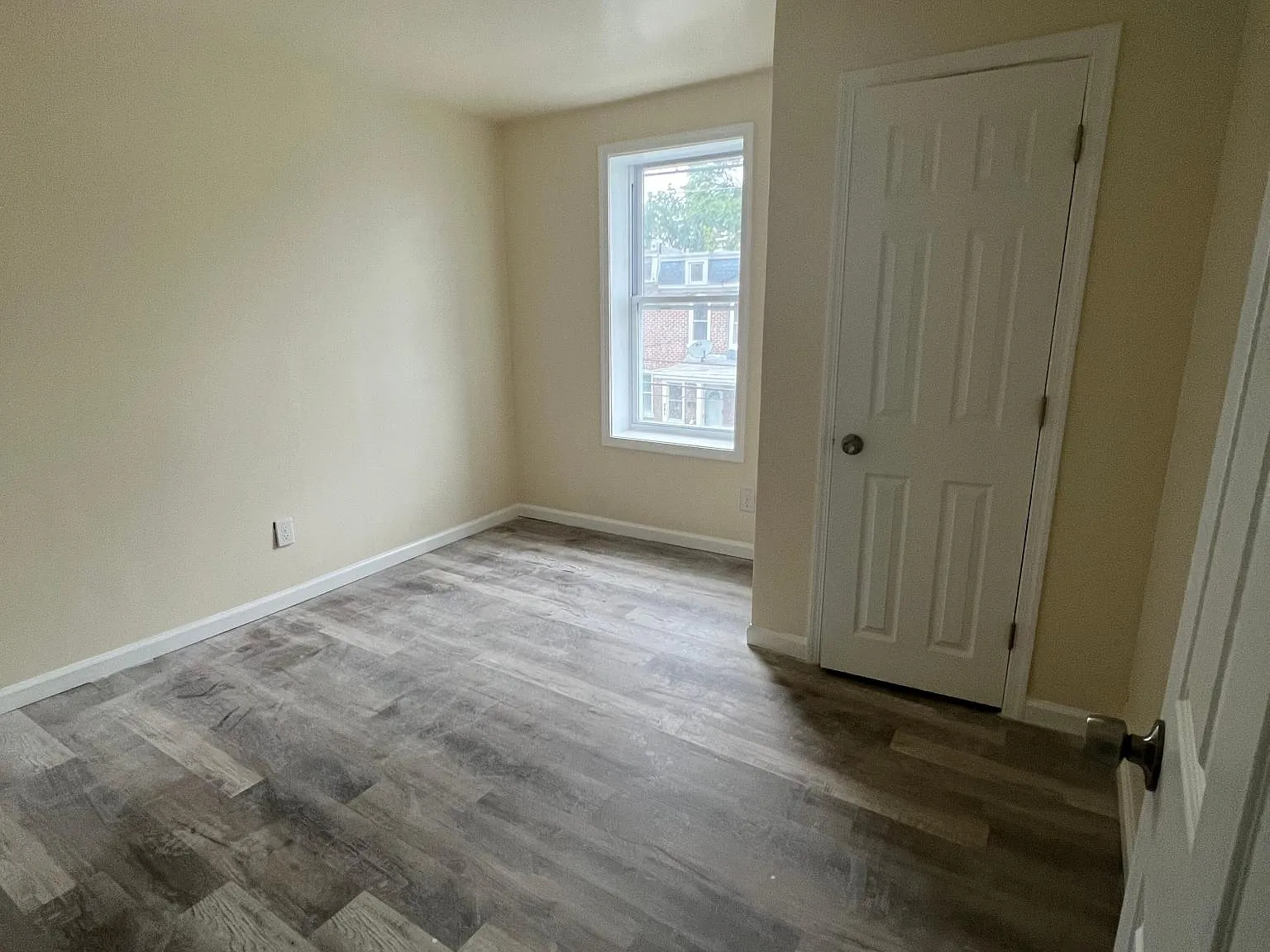 2 bed, $1,500 — Photo 4