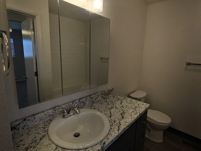 1130 S Reed St #F4 — Photo 2