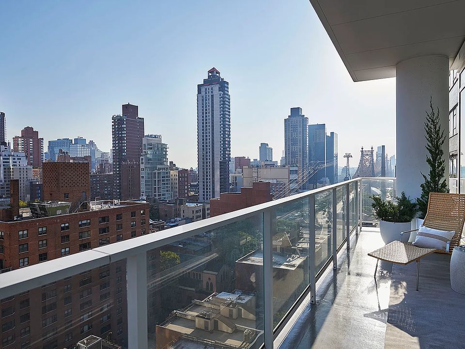1st image of 200 E 59th St Unit 18C
