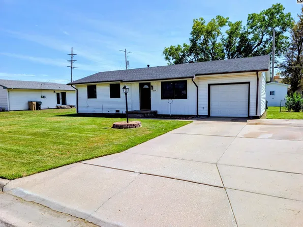 1315 13th Ter, Hutchinson, KS 67501