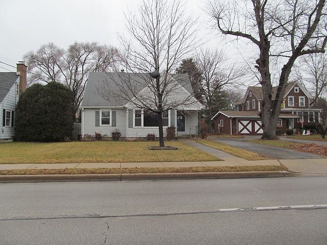 1st image of 534 S Westmore Ave