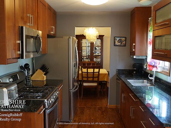 4th image of 17378 W Dartmoor Dr