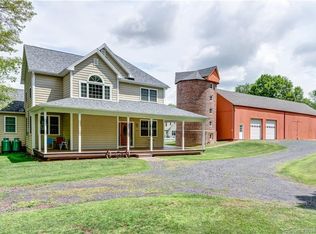 424 Chamberlain Rd, Middletown, CT 06457