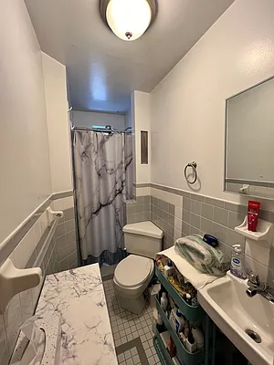 Rented by Mdays Realty | media 7