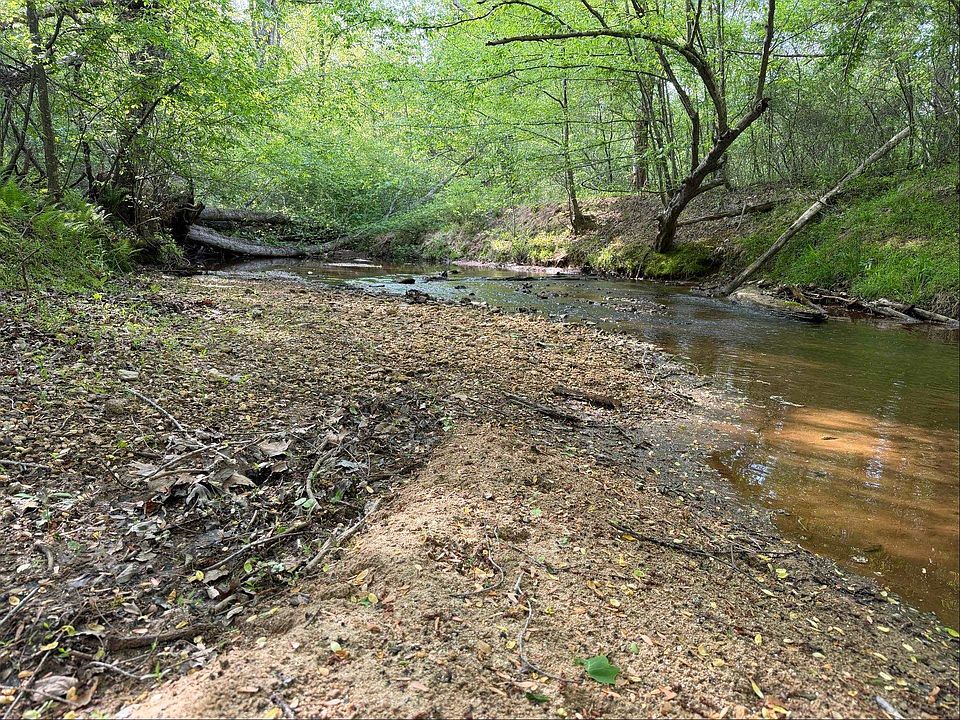 1st image of Millstream Dr