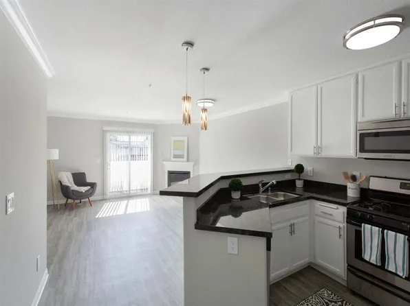 Warner Center Townhomes, 6737 De Soto Ave APT 120, Canoga Park, CA 91303