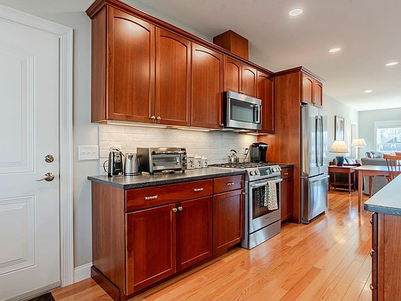 3rd image of 28 Mill Commons Drive #28