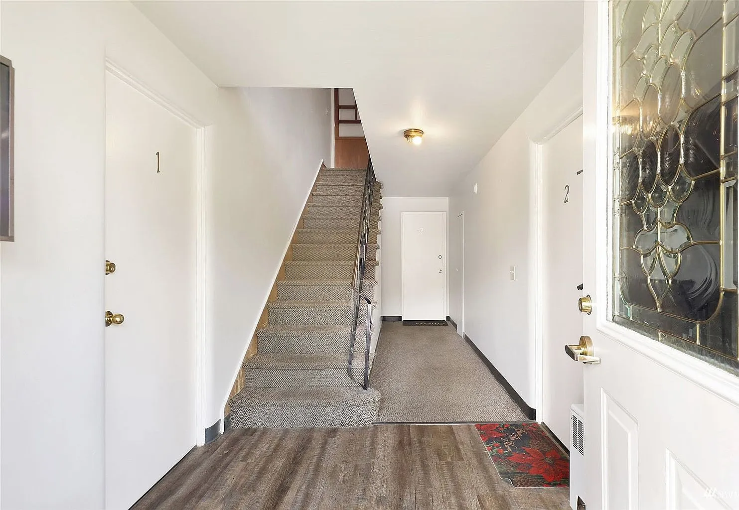Studio, 400 sqft, $1,100 — Photo 3