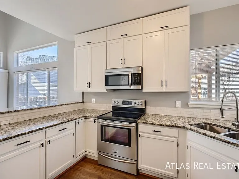 19155 E Molly Ave — Photo 4