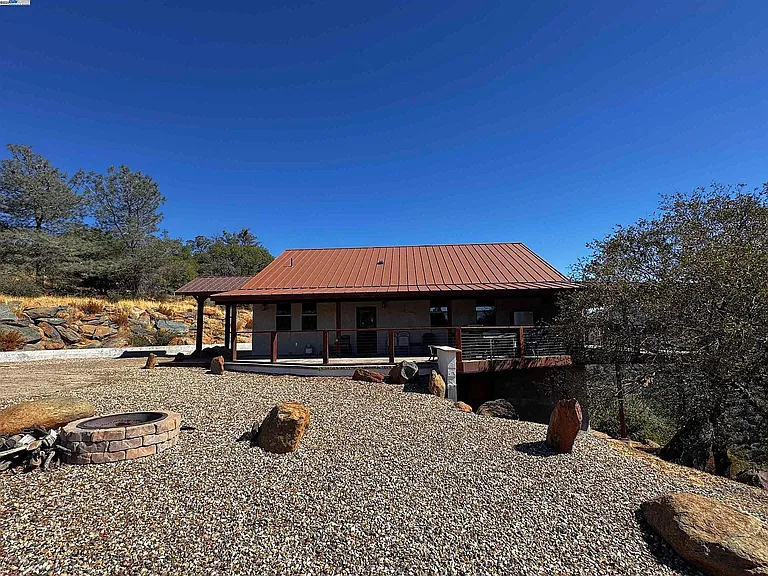 2280 Roan Rd — Photo 6