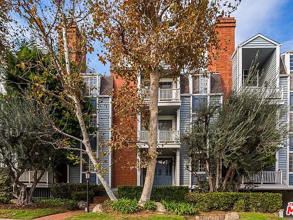 3rd image of 11667 Gorham Ave APT 207