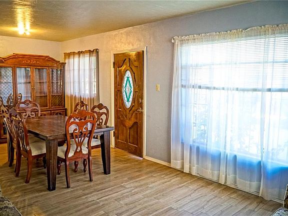 5th image of 4922 Guadalupe Dr