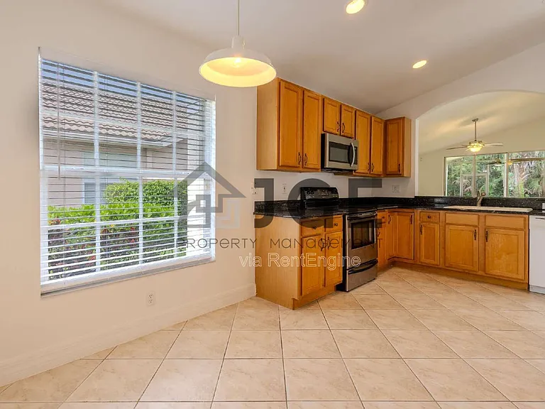 1288 Barrigona Ct — Photo 10