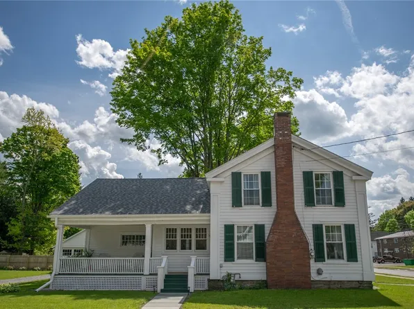 38 Townsend St, Walton, NY 13856