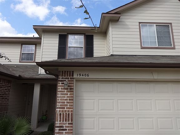2nd image of 19406 Dry Canyon Ct