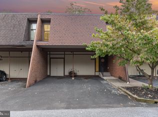 638 Cedar Ridge Ln, Mechanicsburg, PA