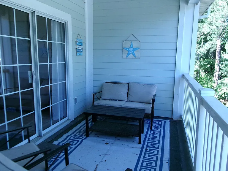 682 Riverwalk Dr #303 — Photo 22