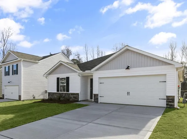 304 Mimosa Ct, Sanford, NC 27332