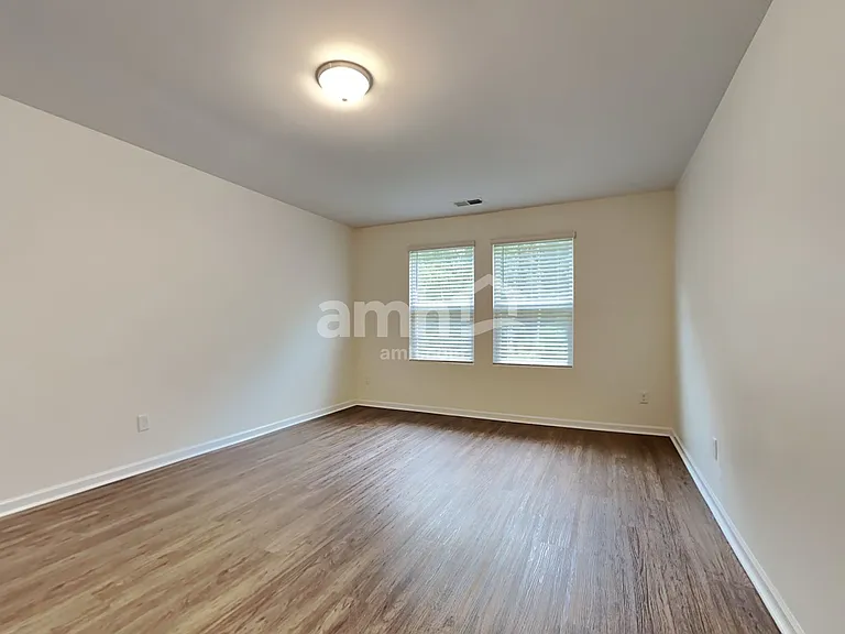 152 Orion Way — Photo 8