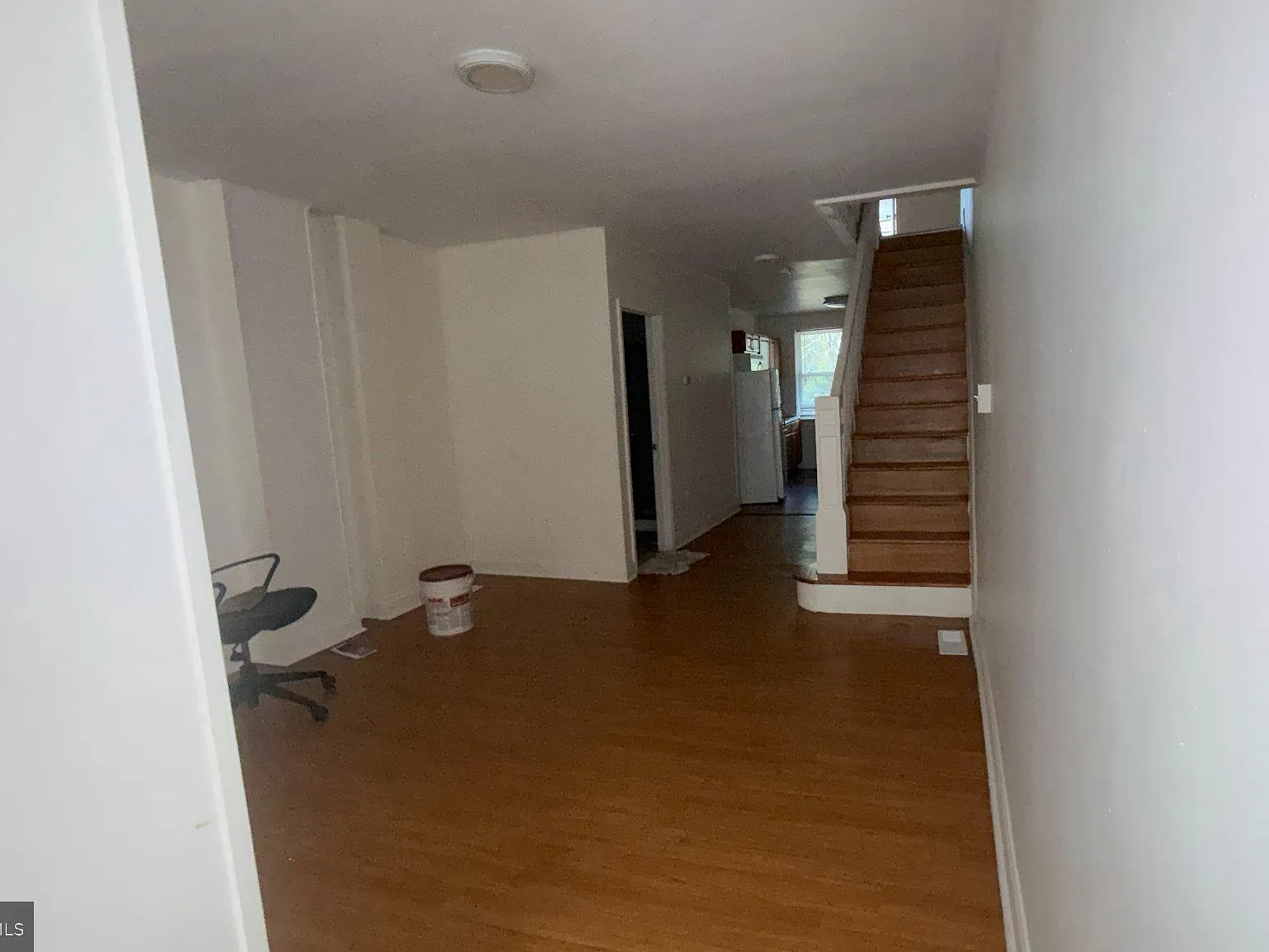3 bed, 2.0 bath, 1200 sqft, $1,500 — Photo 2