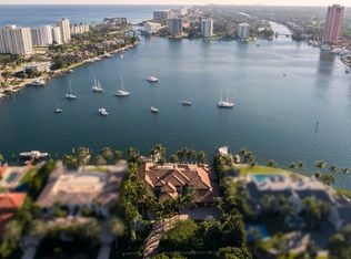 710 Lake Dr, Boca Raton, FL 33432