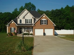 231 Worthington Springs Dr #A, Pikeville, TN 37367