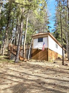 361 Oak Park Ln, Tygh Valley, OR, 97063