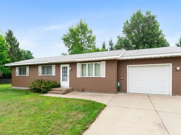 5895 Red Fox Run, North Branch, MN 55056