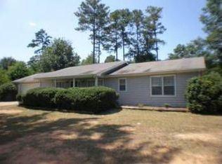 232 Bedford Dr, Hull, GA 30646