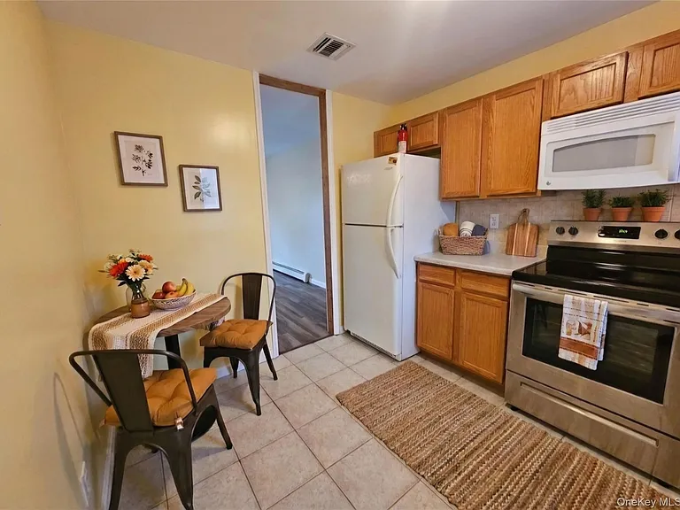 100 Boniface Dr #15D — Photo 4