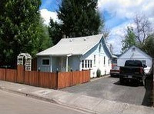 240 N P St, Cottage Grove, OR 97424
