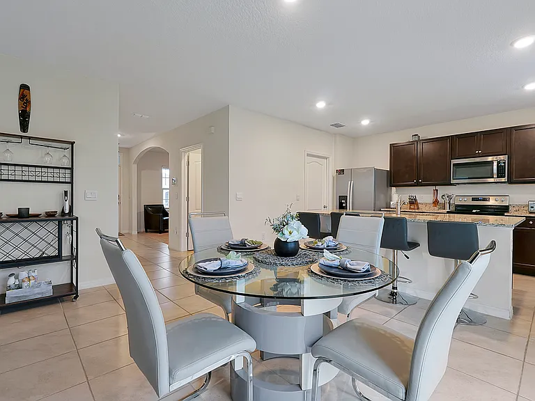 9673 Black Walnut Dr — Photo 43