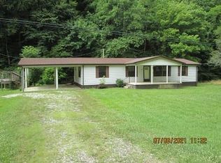 164 Lauren Ln, Prestonsburg, KY 41653