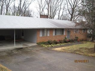 5908 Grove Park Rd, Knoxville, TN 37918