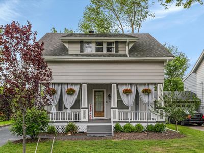 313 Moross Rd, Grosse Pointe Farms, MI, 48236