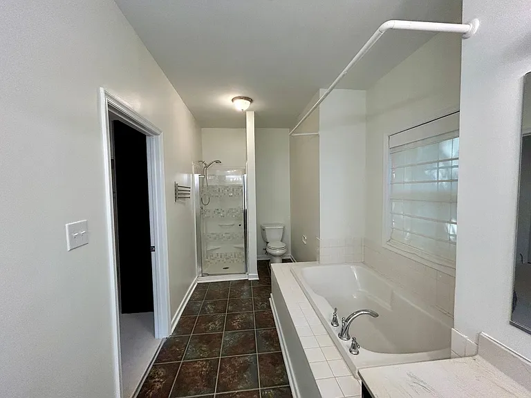 1520 Crawford Wood Dr — Photo 20