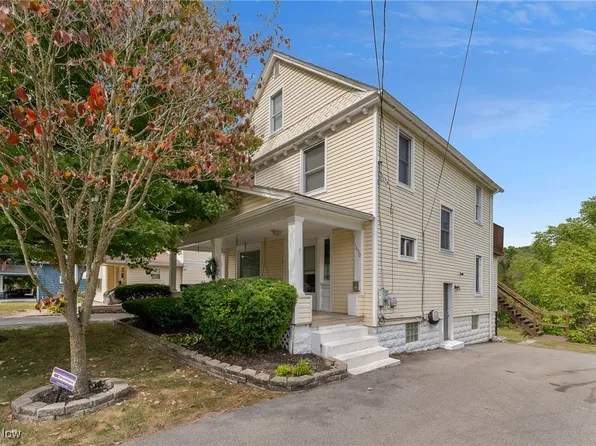 1650 Price Rd, Youngstown, OH 44509